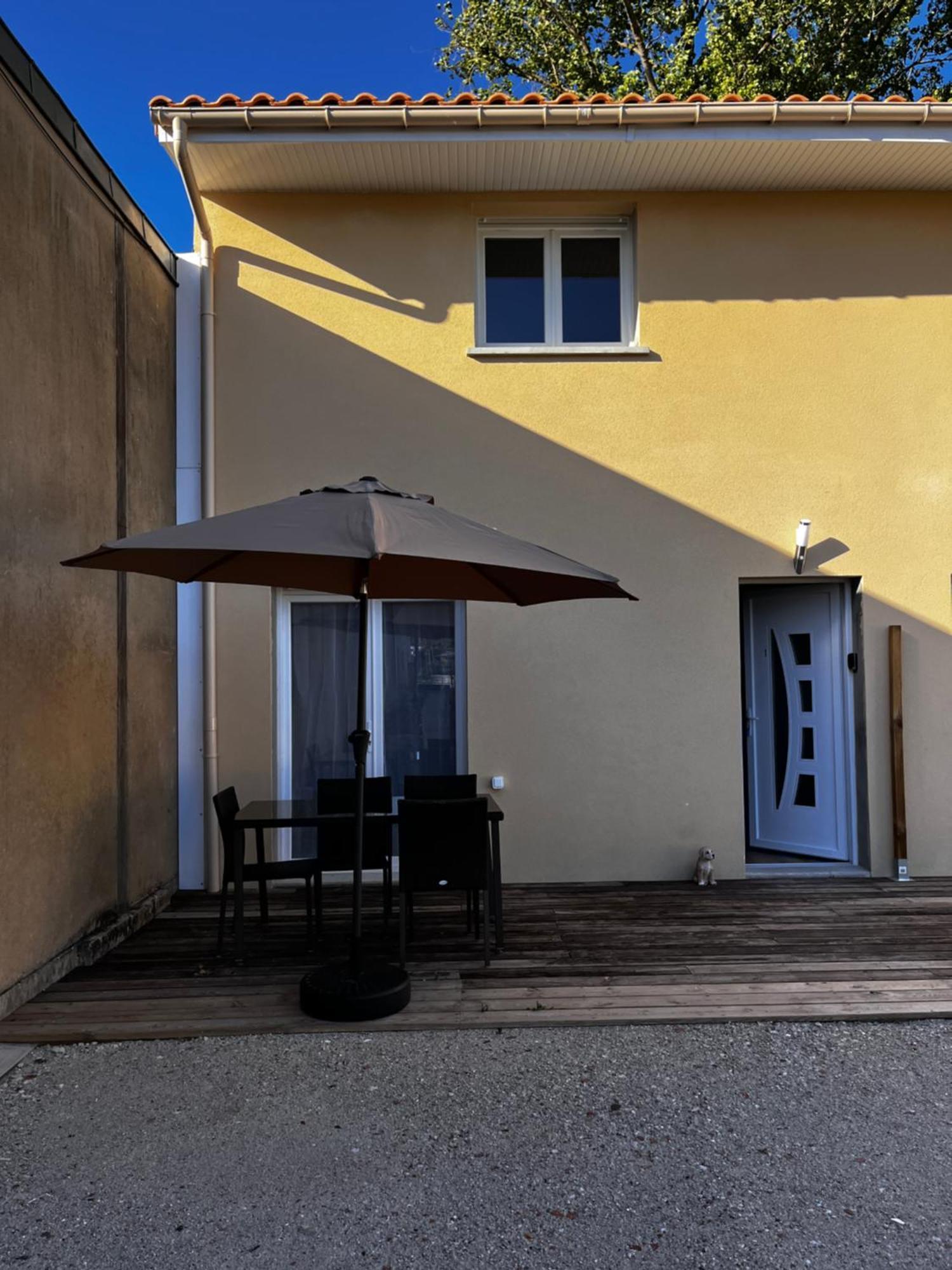 Edendebruges Apartment Exterior photo